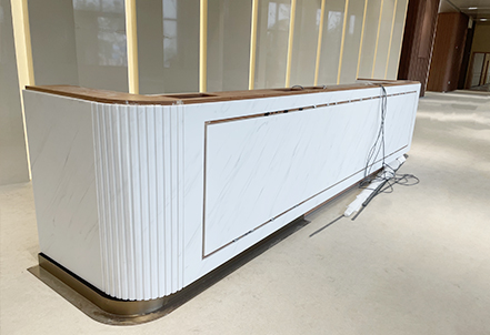 Yashibai front desk